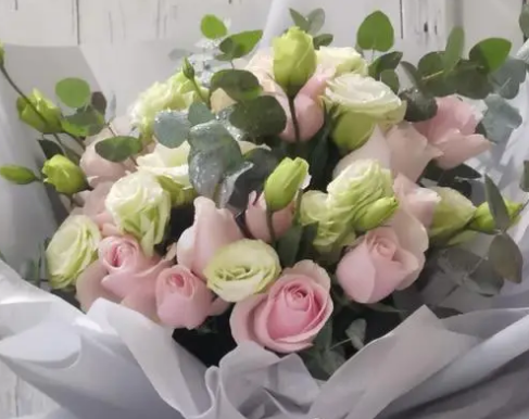 婚礼中最常使用的鲜花是什么？有什么含义？