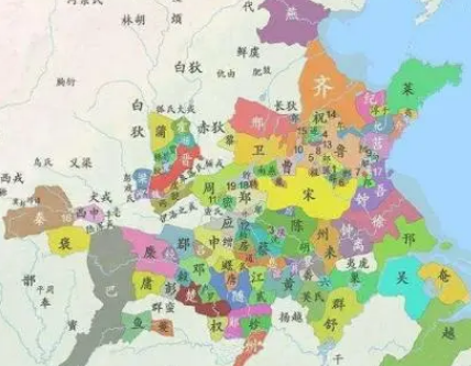 春秋有几个国家？国家特点是什么样的？