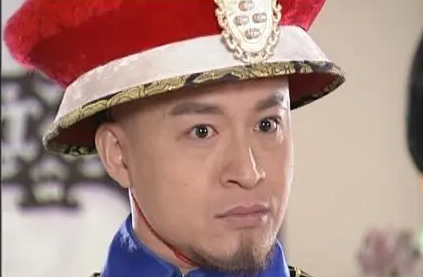 多尔衮后期不反的原因是什么？有什么考虑？