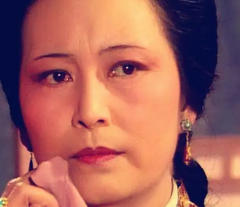 王夫人后悔娶宝钗吗？人物性格是什么样的？