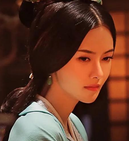 三国第一美女是甄宓还是貂蝉？两人谁更出色？