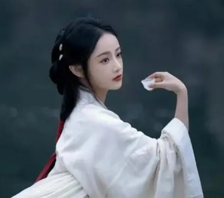 盘庚要迁都到底是为了什么？有什么考虑？