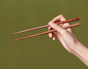 各类筷子的特点是什么？筷子能用多久？