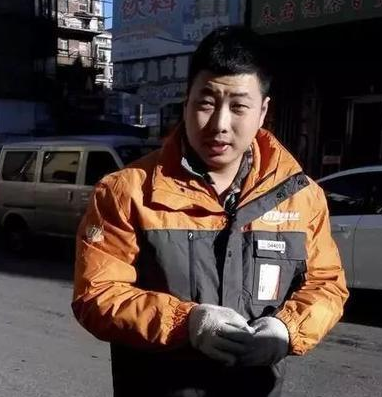 东北文艺复兴四杰指的是谁？是什么出身？