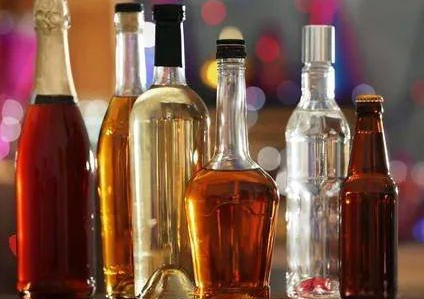 火车对酒有规定吗?充电宝可以带上火车吗？