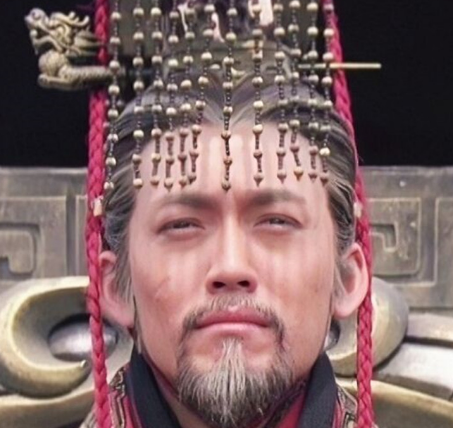 秦昭襄王继位时发生了外戚之争，始末是什么样的？