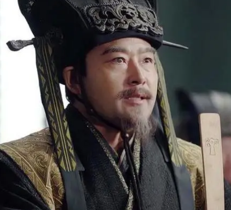 黄歇将怀孕妻子送给无法生育的楚考烈王，诞生的成语是什么？