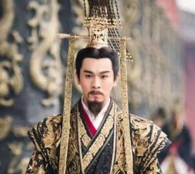 历史上第一位太后是谁？为什么能权倾朝野？