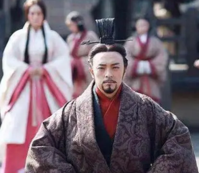 王翦有什么军事能力？是如何保存自己的实力的？