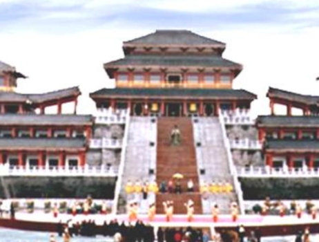 过秦论与阿房宫赋：两篇古代名篇的深度解析