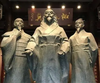 勾践称霸的真相是什么？各国都在做什么？