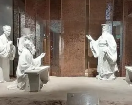 孔子博物馆的三圣像：传承千年的文化瑰宝