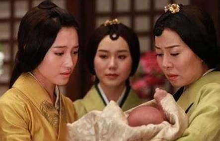 古代皇室的双胞胎之谜与历史真相，古代皇室为什么不生双胞胎？