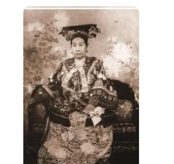 清朝哪位太后垂帘听政过？是什么身份？
