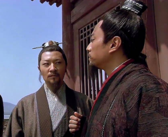 梁山有过几任寨主？他们是谁？