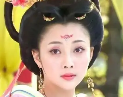 马嵬驿的绝恋：杨贵妃之死