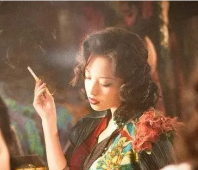 金陵十三钗：历史真实与艺术虚构的交织