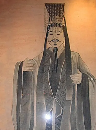 权力与道德的较量：李斯为何选择与胡亥同流合污？
