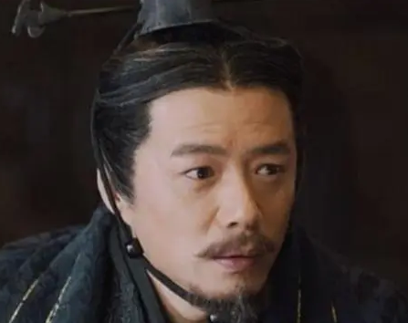 揭秘吕不韦之死：嬴政一封信背后的真相