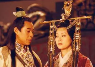 吕不韦为何选中华阳夫人和异人？他是怎么想的？