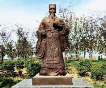 秦朝的覆灭与李斯有什么关系？李斯做了什么？