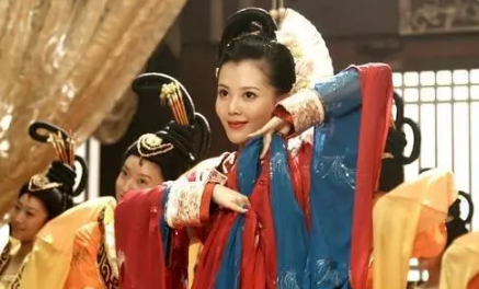 戚夫人的悲剧命运：自尽的机会是否存在?