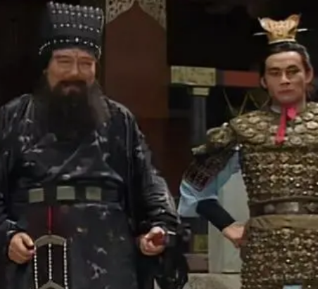 董卓之死：吕布的背叛还是历史的必然？