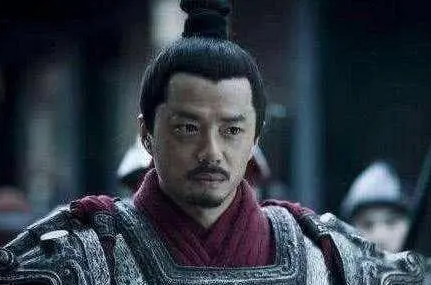 韩信的宽容与智慧：为何不杀羞辱他的屠夫？