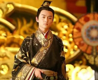 汉宣帝与霍光是如何争斗的？汉宣帝如何打压霍家？