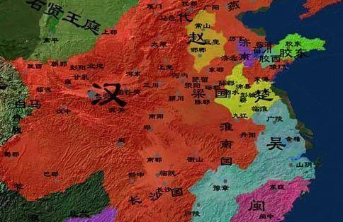 西汉初年的政治风波：权力的争夺与平衡