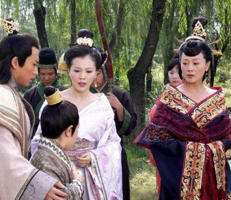 同为刘邦的妃子，吕雉为何折磨戚夫人却放过了薄姬？