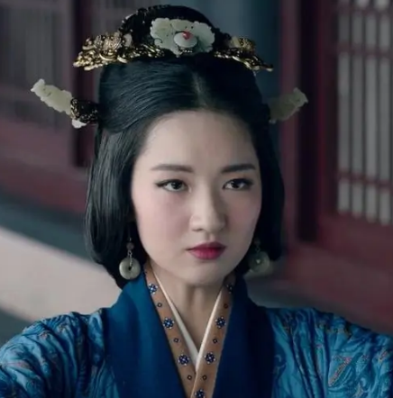 曹节真心不想曹丕称帝吗？事实究竟是什么样的？