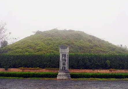 Tomb of Sui Yangdi in Yangzhou: A Mysterious Journey to Explore Historical Relics