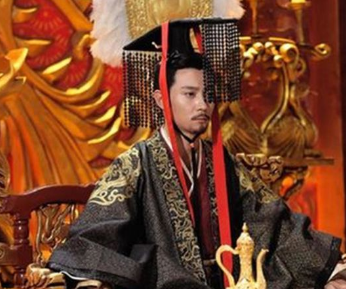 杨坚登基后，进行了哪些改革？