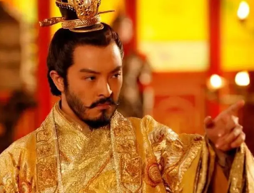 杨坚和杨广父子二人在统治期间分别有那些贡献？
