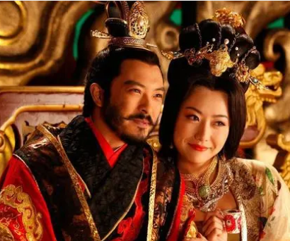 李渊立的傀儡皇帝杨侑与杨广的关系及杨侑的结局