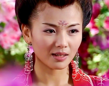 周娥皇和花蕊夫人有何相似之处？她们有什么联系吗？