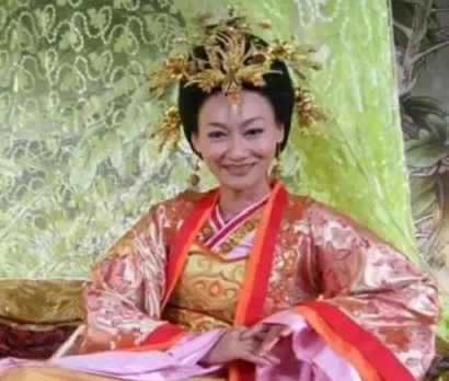 太穆皇后窦氏是哪里人？她的家世背景是怎样的？