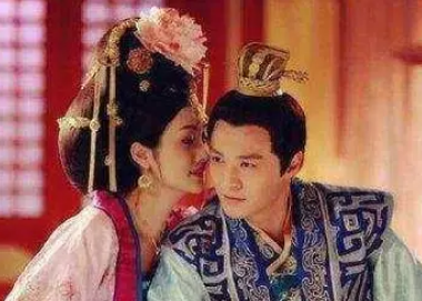 李世民和巢王妃生下的儿子，为什么过继给李元吉？