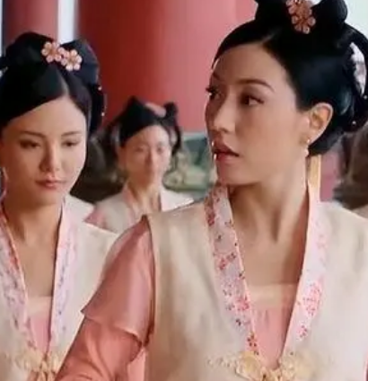 古代宫女年轻貌美，皇帝为何宁愿喜欢用太监？