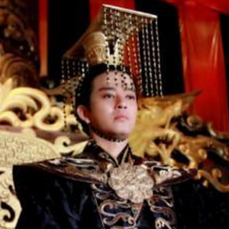 史上最流氓皇帝！竟让儿媳妇轮流侍寝？