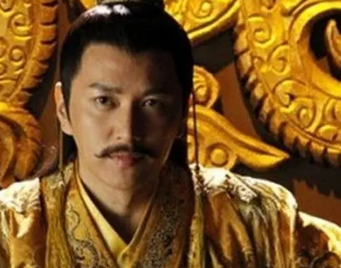 石敬瑭皇位传承之谜：为何选择侄子而非亲生子？