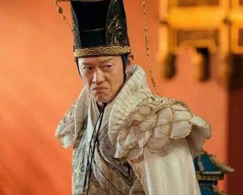 魏忠贤：明朝晚期的权臣与影响
