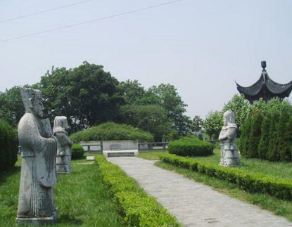 邓愈墓旁的公主墓葬：一段尘封的历史