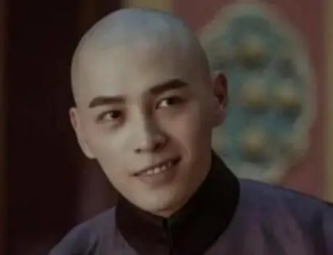 爱新觉罗弘昼：清朝皇族的辉煌与落幕
