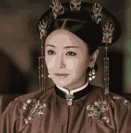 嘉庆母亲是魏璎珞吗？揭秘清朝皇室的亲情纠葛