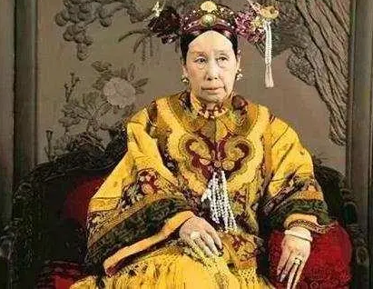 权谋与宠爱：慈禧如何获得咸丰的宠爱