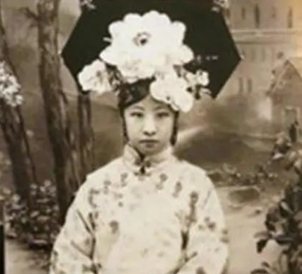 溥仪的七个妹妹：她们的婚姻与结局