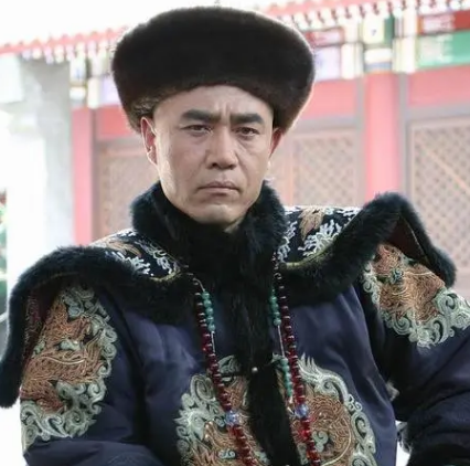 代善：清朝八旗中的镶黄旗主