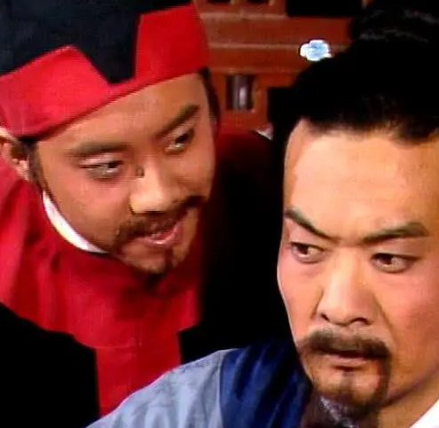 甄士隐与贾雨村：红楼梦中的寓意人生